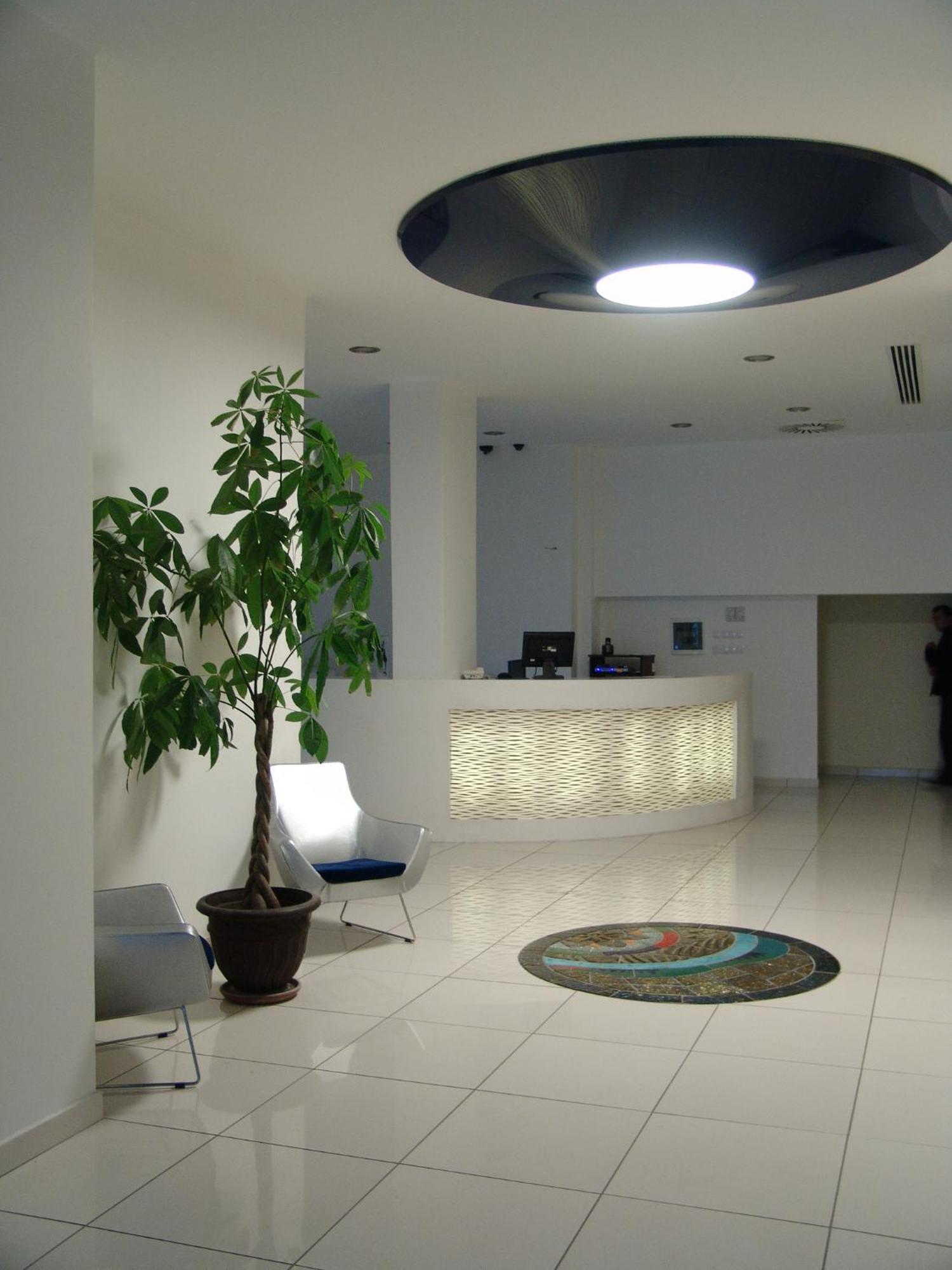 Lale Hotel 사판자 내부 사진