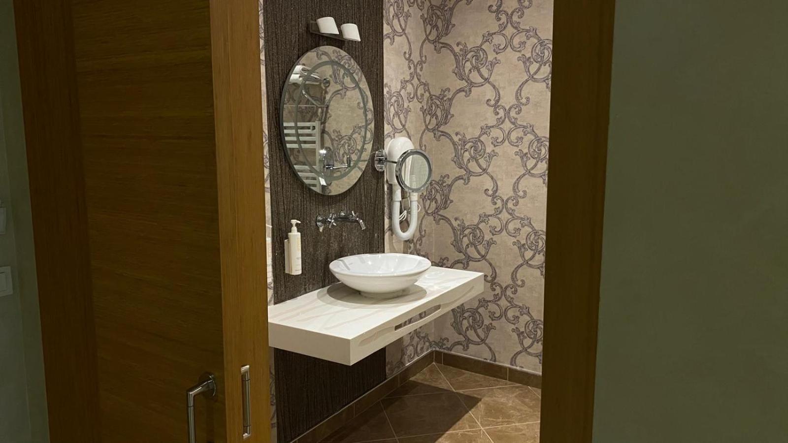 Lale Hotel 사판자 외부 사진