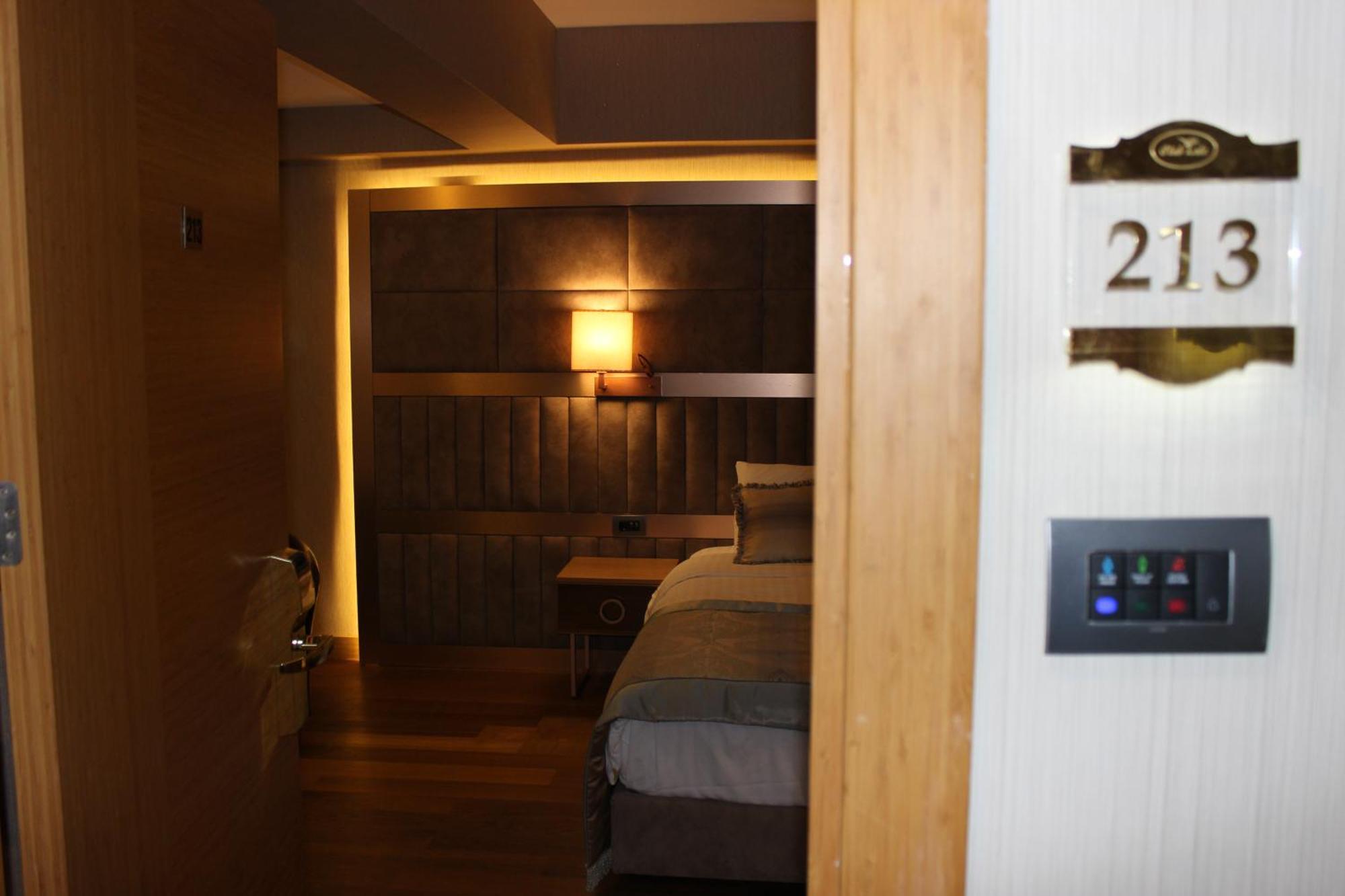 Lale Hotel 사판자 외부 사진